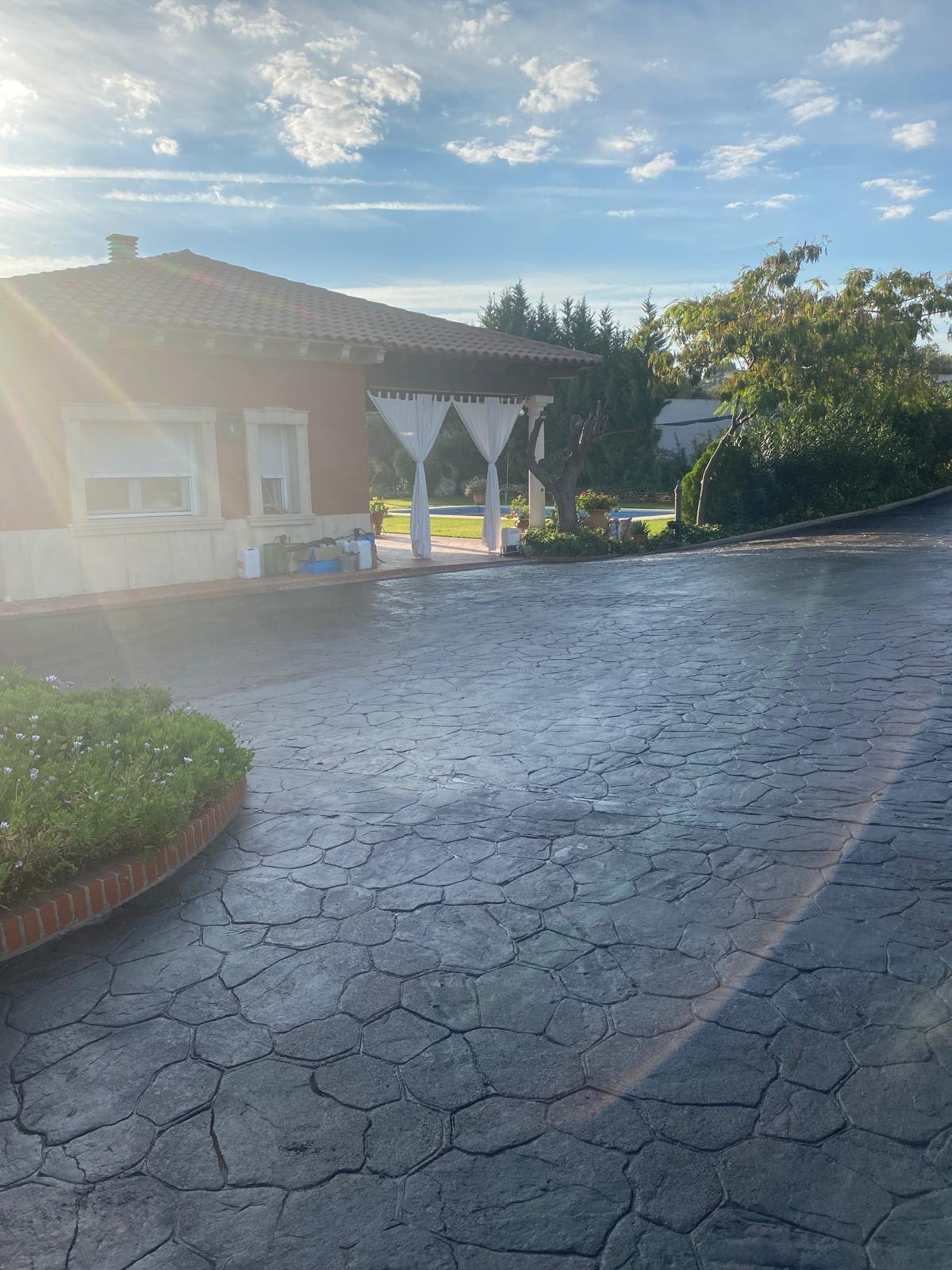 Trotuare și spații comerciale